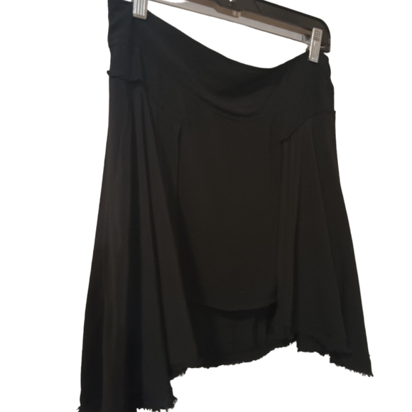 Free People black New York layered crepe mini skirt size 4 - Picture 4 of 8
